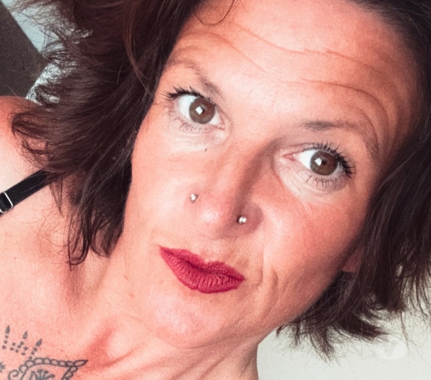 Escorts Devon Torbay - Photos for Malika - exactly what you have been looking for!