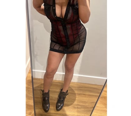 Escorts Brentwood Station Brentwood - Photos for Carolina succulent