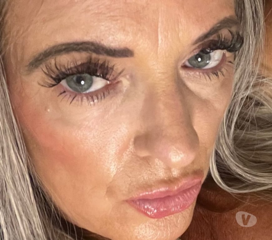 Adult Entertainment Tyne and Wear Newcastle upon Tyne - Photos for Busty blue eyed milf avail vid calls and more 07507774023