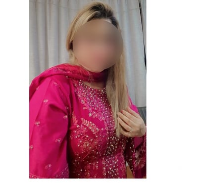 Escorts Coventry City Centre Coventry - Photos for Aaliya - Real Indian Asian in Coventry