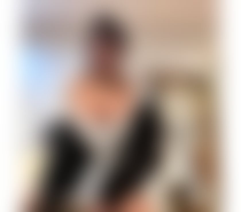 Trans Escorts West Kensington West London - Photos for Iris Valentina 🍑🍑 🍆🍆