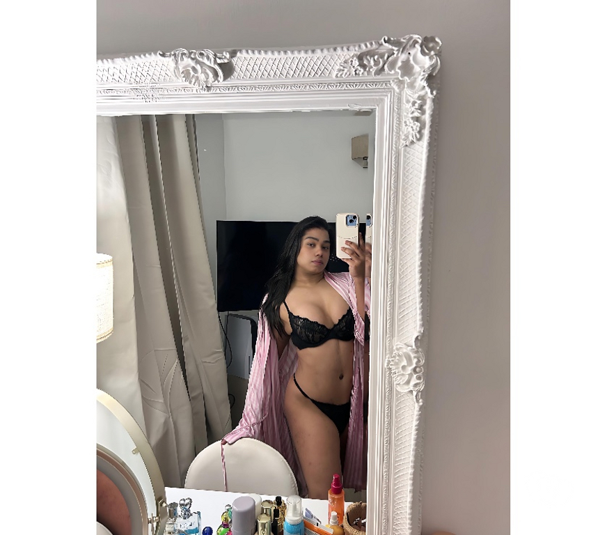 Trans Escorts South West London Fulham Broadway Station - South West London - Photos for Íris Valentina ❤️❤️❤️🍑🍑🍆🍆