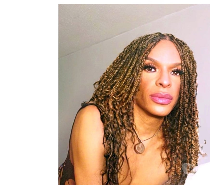 Trans Escorts South West London Battersea - South West London - Photos for Fun Hung, and Fabulously Cheeky