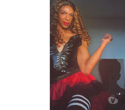 Trans Escorts Battersea South West London - Photos for XXL British Born Bottle Blonde Brummie