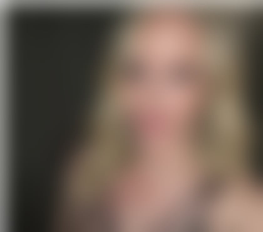 Photos for Blonde, well spoken late 30’s. 07405 908342