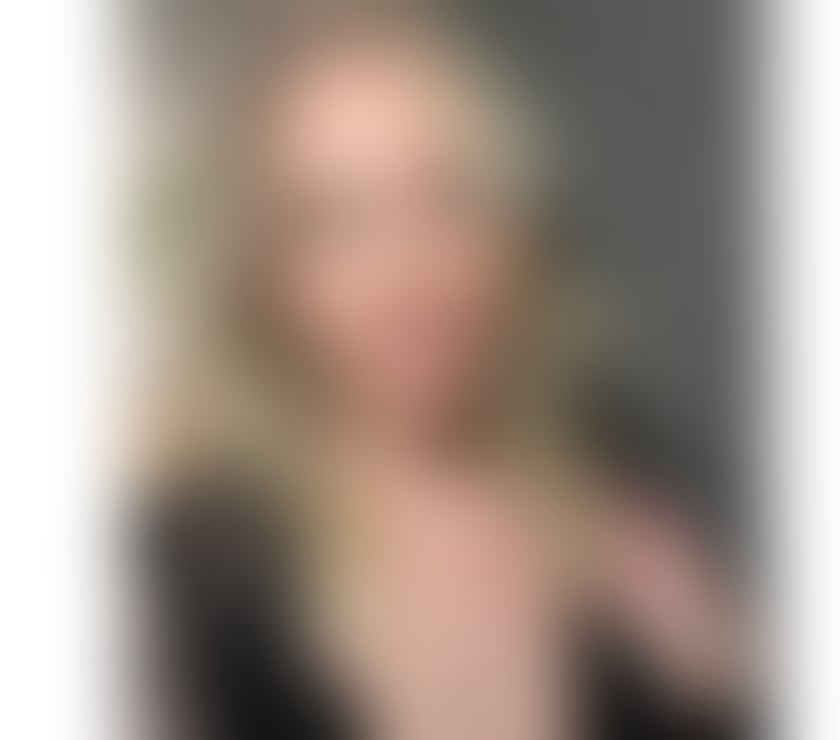 Adult Entertainment Bagshot Surrey Heath - Photos for Classy Blonde 30s NEW NUMBER 07457403442