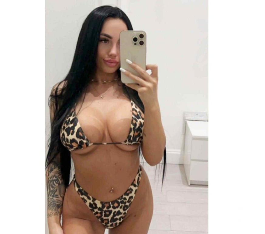 Escorts Warrington Warrington Town Centre - Warrington - Photos for ELLA INCALL 🔛 OUTCALL PARTY