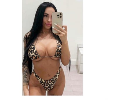  Escorts Warrington Town Centre Warrington - Photos for ELLA JUST 🔛 OUTCALL PARTY♥️