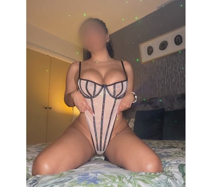 Escorts Northampton West Northamptonshire - Photos for Star ⭐️ 💋sexy Latina💋🥂Party Girl 🥂