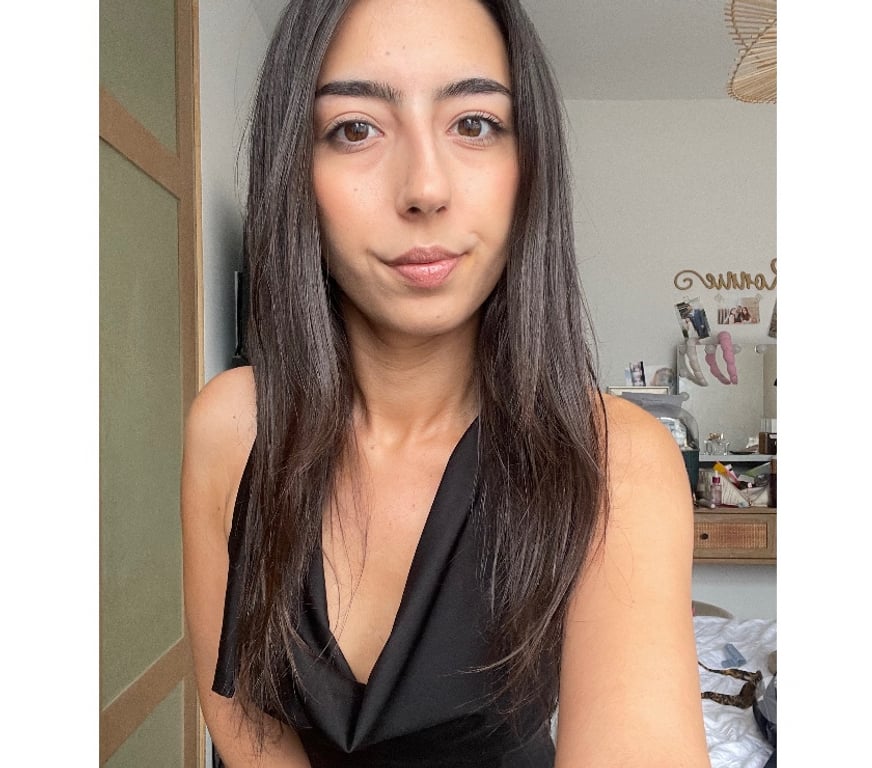 Adult Entertainment Central London London Bridge Station - Central London - Photos for PETITE BRUNETTE GODDESS 🤍WHATSAPP ONLY🤍