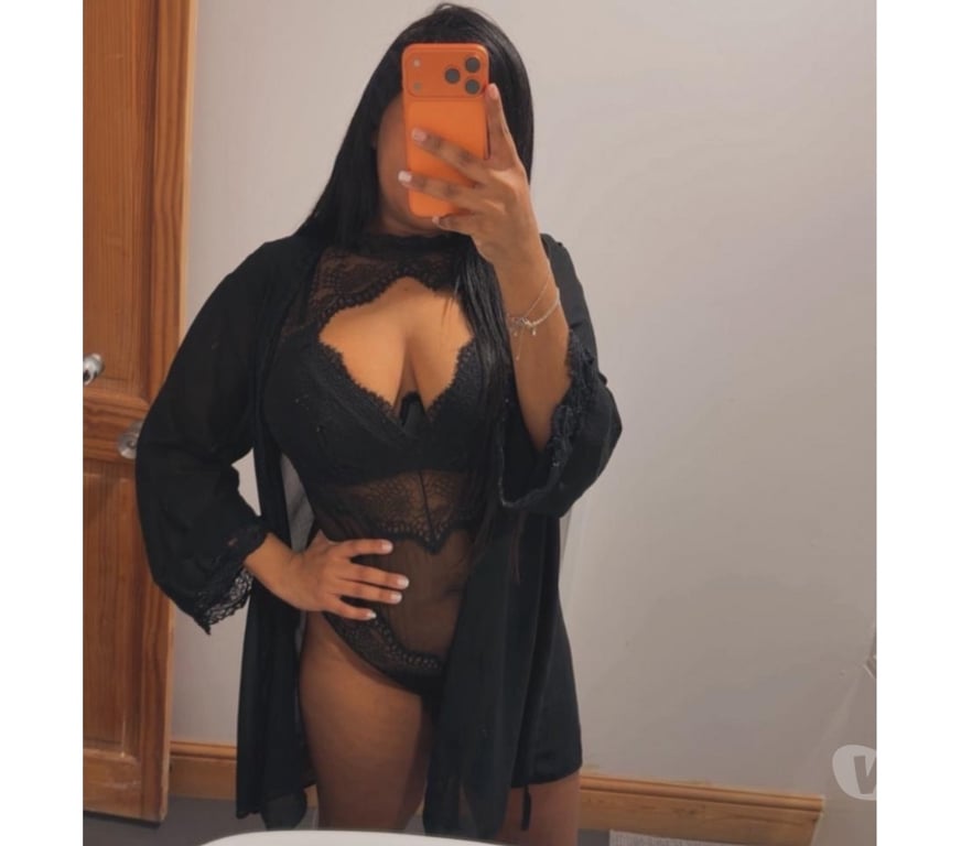 Escorts North West London Harrow on the Hill - North West London - Photos for £40 😈 NEW INDYA BRAZILIAN CHOCO MUSE 😈 HARROW HA1