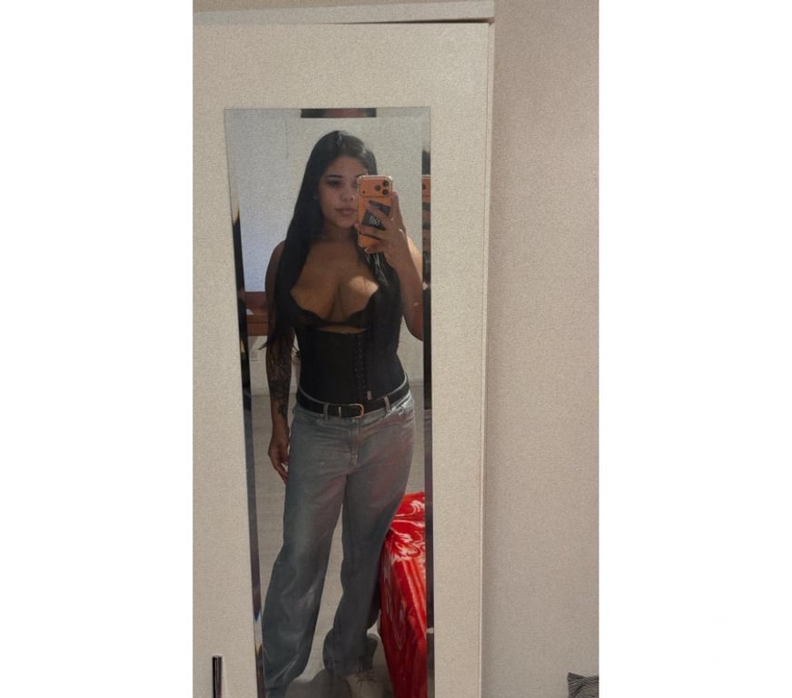 Escorts North West London Harrow on the Hill - North West London - Photos for £40 😈 NEW INDYA BRAZILIAN CHOCO MUSE 😈 HARROW HA1