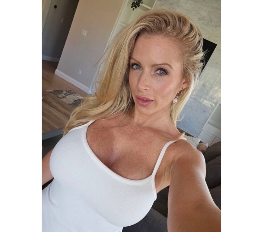 Escorts North West London Harrow on the Hill - North West London - Photos for £40 ✅ Amanda Unique Woman ❤️ Harrow HA1