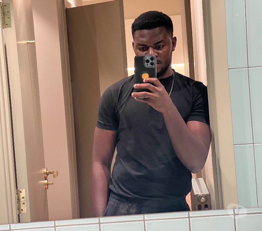 adult personals North London Edmonton - North London - Photos for Let’s link up for a drink and good vibe