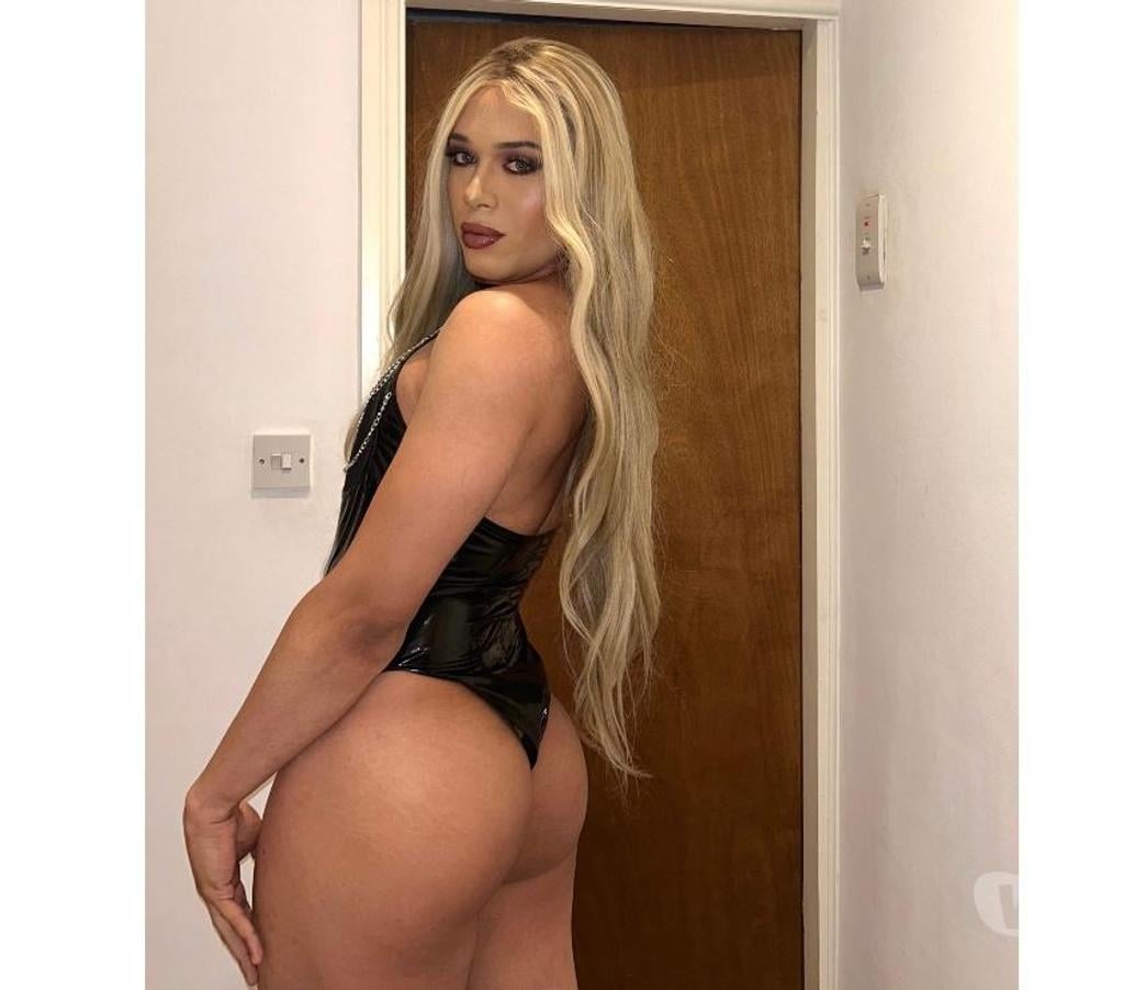 Trans Escorts Derbyshire Derby - Photos for Victoria P.A.R.T.Y.