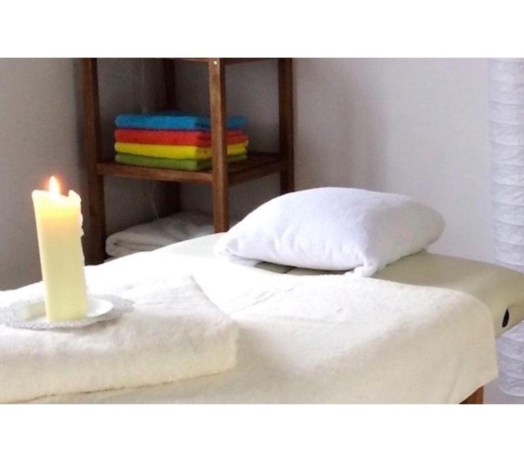 Full body massage West Midlands Birmingham - Photos for Relaxing massage by a qualified male therapist