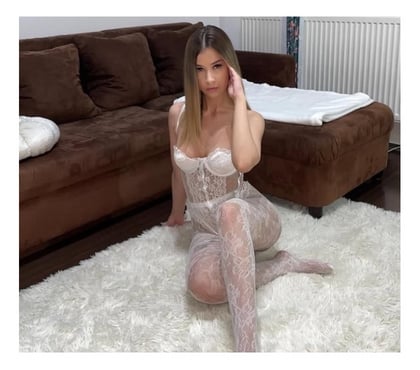 Escorts and Massages Eastbourne Town Centre Eastbourne - Photos for Party girl best bj and toys