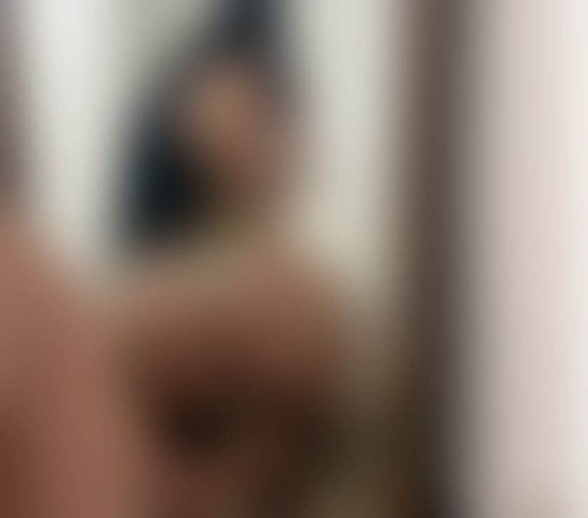 Reading Town Centre - Reading — Stunning Brunette🦋Party Girl❤️ New Here