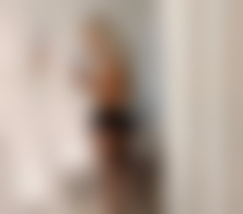 Escorts Merseyside Liverpool - Photos for ✨ Your Ultimate Escape with a Blonde Beauty ✨ Party