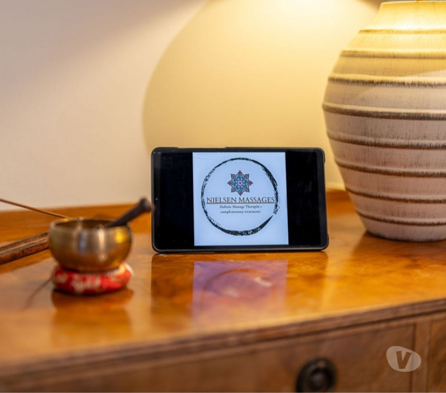 Full body massage Reading Reading Town Centre - Reading - Photos for Holistic and therapeutic masseuse in Reading