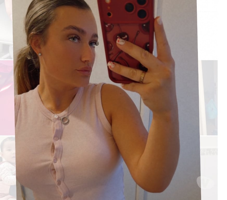 Adult Entertainment Greater Manchester Manchester - Photos for ONLINE Young sexy MILF Brunette, blue eyes, big tits 36E