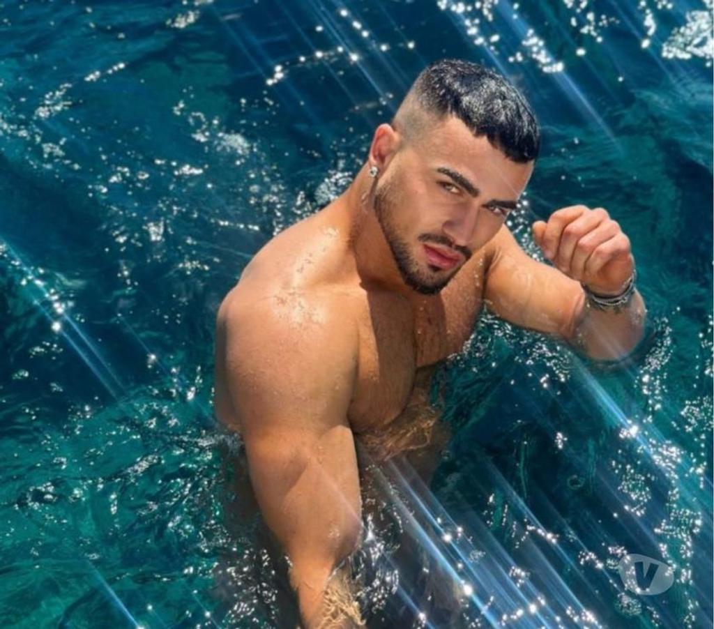 Gay massage Merseyside Liverpool - Photos for city centre available