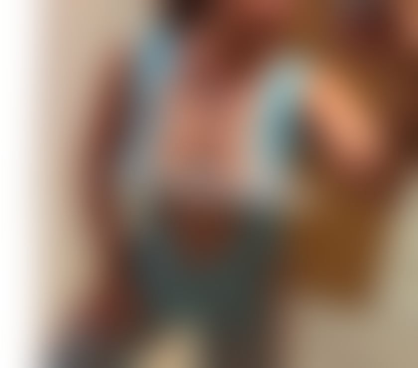 Photos for Selena Real Pics🥳Big Ass🍑Best owo