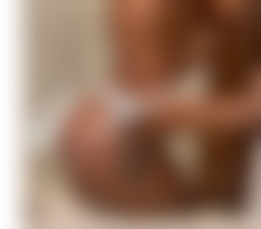 Photos for Selena big Ass🍑Party girsl⭐️