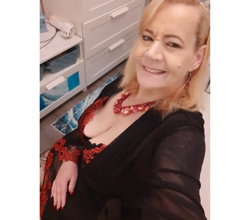 Escorts South Yorkshire Sheffield - Photos for Jenna in Hillsborough