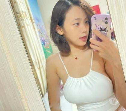 Escorts Westcliff-on-Sea Southend-on-Sea - Photos for NEW 😘NURU😘 Sexy Asian babes🍑party girl🍑