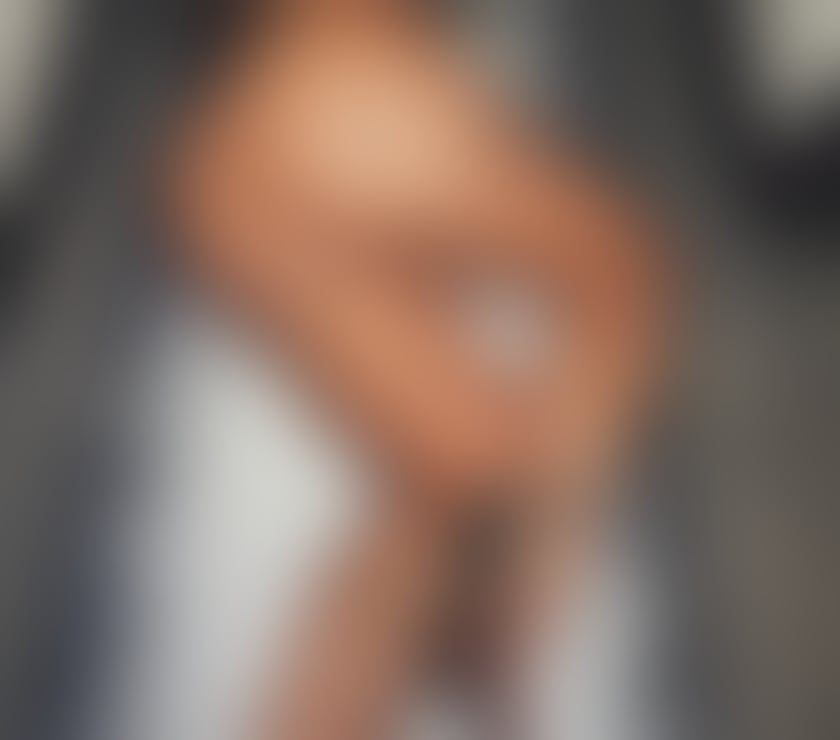 Escort Bradford City Centre Bradford - Photos for English Brunette Babe Available Now 100% British💦💋