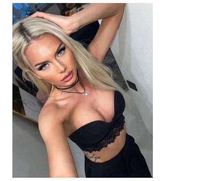 Escorts Harlow Town Centre Harlow - Photos for Sexy girl Carla only outcall