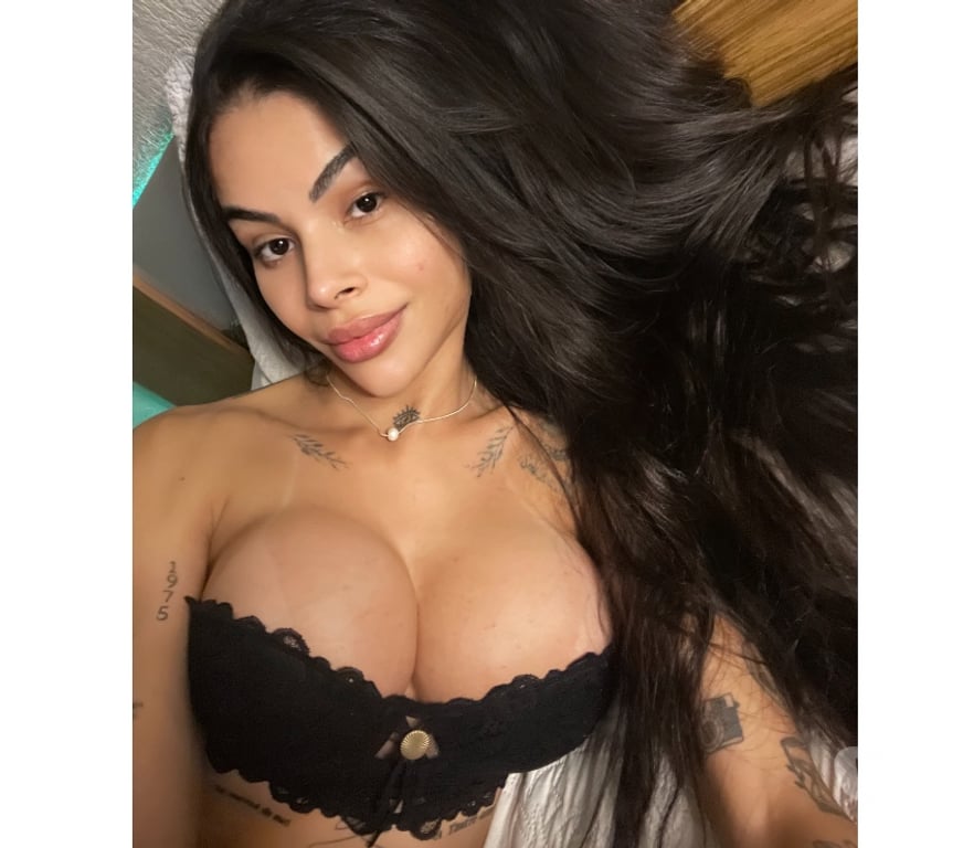 Trans Escorts East Sussex Brighton - Photos for 🔥lays ts hot in Brighton ‪7404704284‬🔥🇧🇷💦