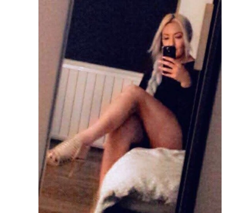 Escort Twickenham Richmond upon Thames - Photos for Blonde Party Girl