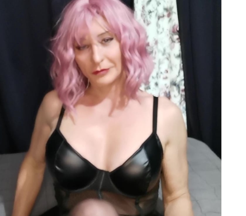 Trans Escorts Hampshire Eastleigh - Photos for 54 year old English Mature Ts celine
