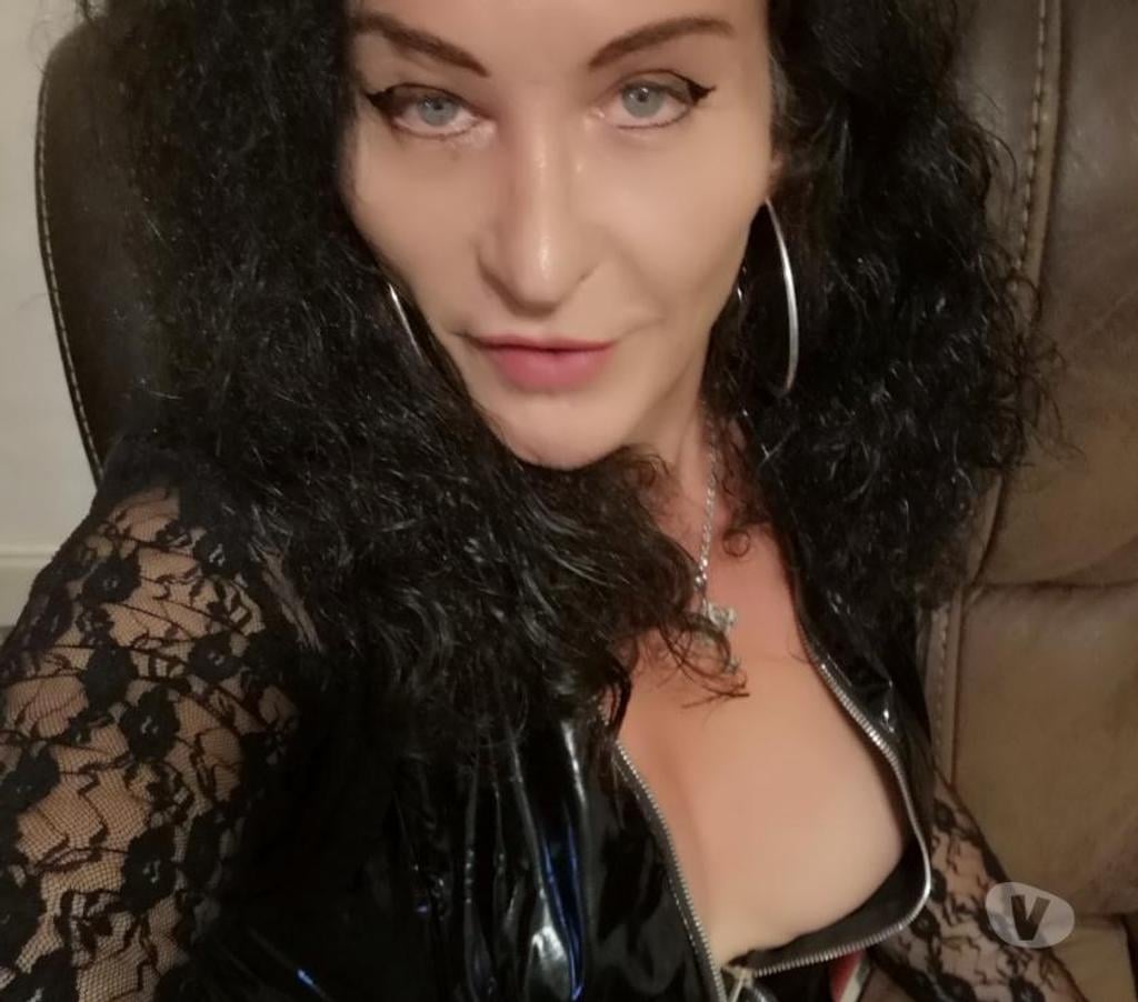 Trans Escorts Hampshire Eastleigh - Photos for 54 year old English Mature Ts celine