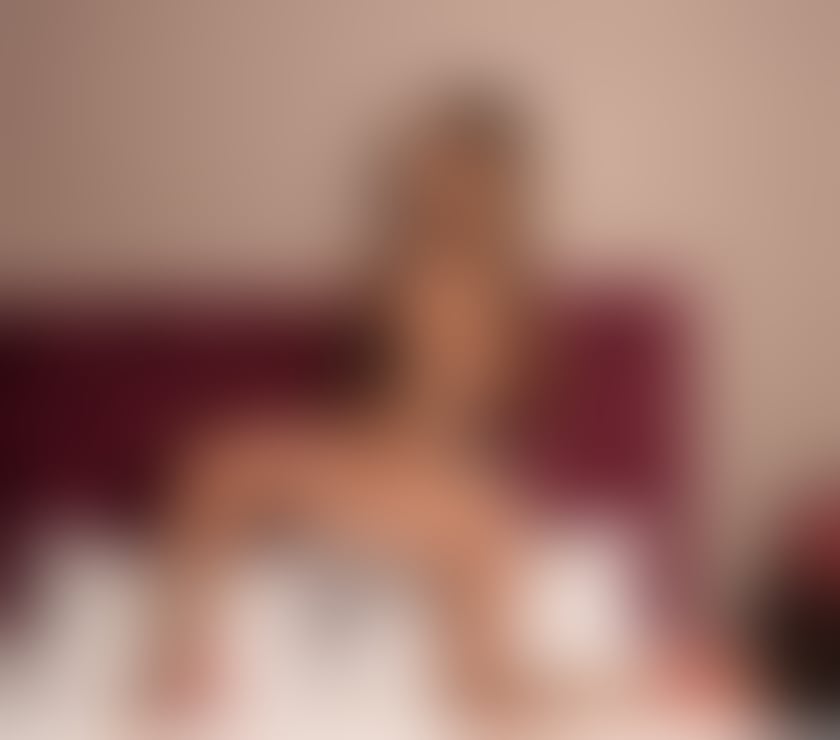  Escorts Feltham Hounslow - Photos for 🆕🥳SEXY CURVY🥳TEᗰᑭTIᑎG💥ᗩᗰᗩᘔIᑎG
