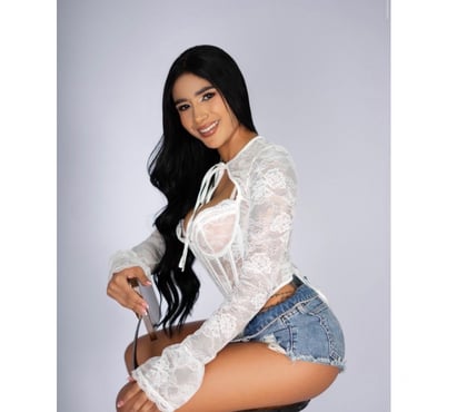 Escorts and Massages Stratford East London - Photos for Starting from £40🇧🇷LARA🔞CLASSY COMPANION 😘