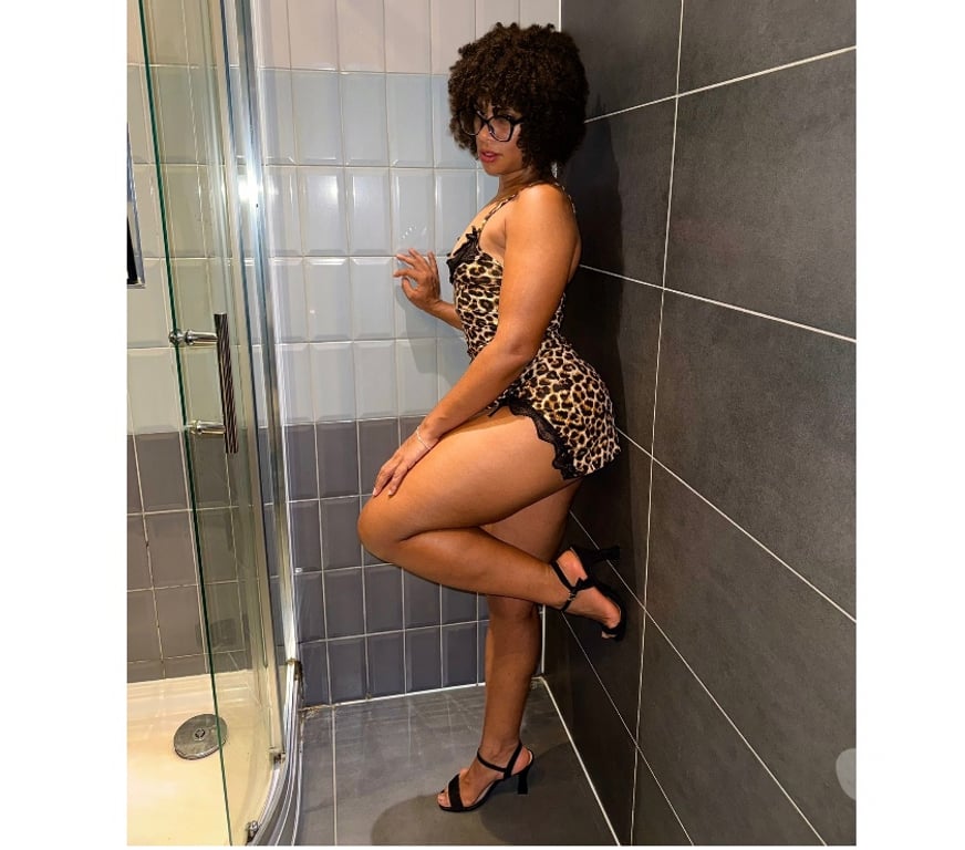 Escorts South West London Tooting Broadway - South West London - Photos for Best offer in South West, Queen OWO 🫦