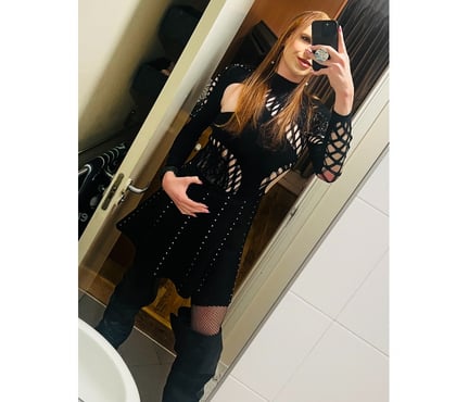 Adult Entertainment Knightsbridge Central London - Photos for Irish Trans Girl - Cam With Me