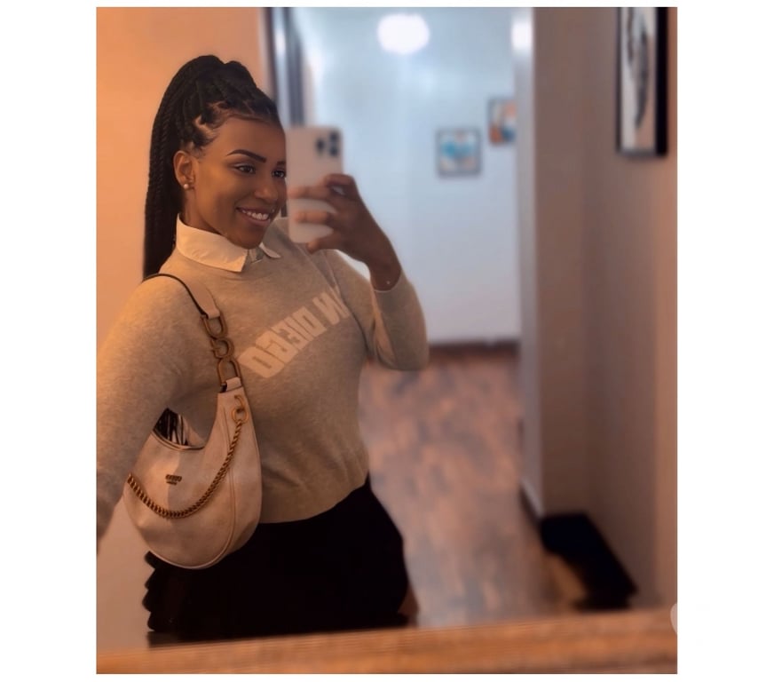 Escorts North London North Finchley - North London - Photos for Last Moments in LONDON❤️❤️Good Services 💖💖