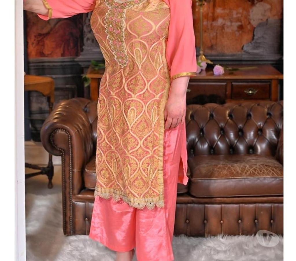 Escorts West Yorkshire Leeds - Photos for Indian mahi mantra