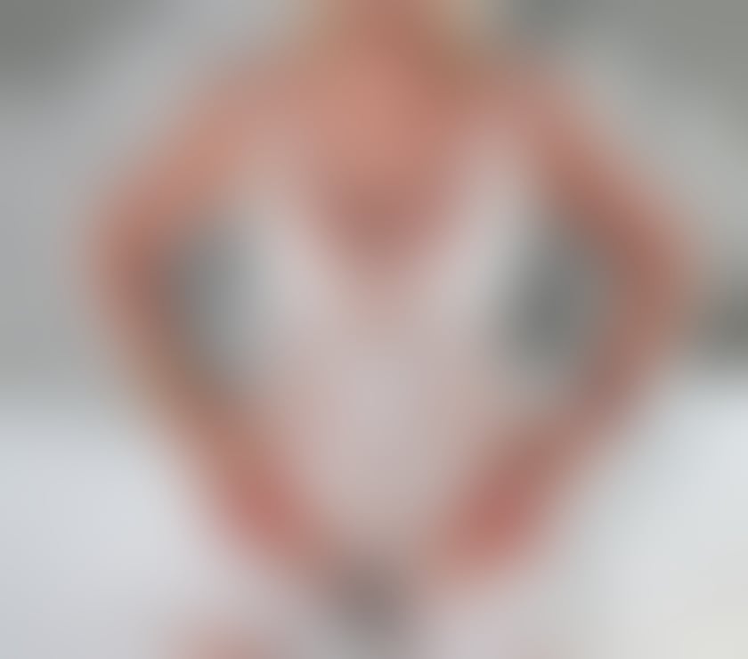 Escorts Slough Colnbrook - Sutton - Photos for High Class - Perfect Mature Gilf