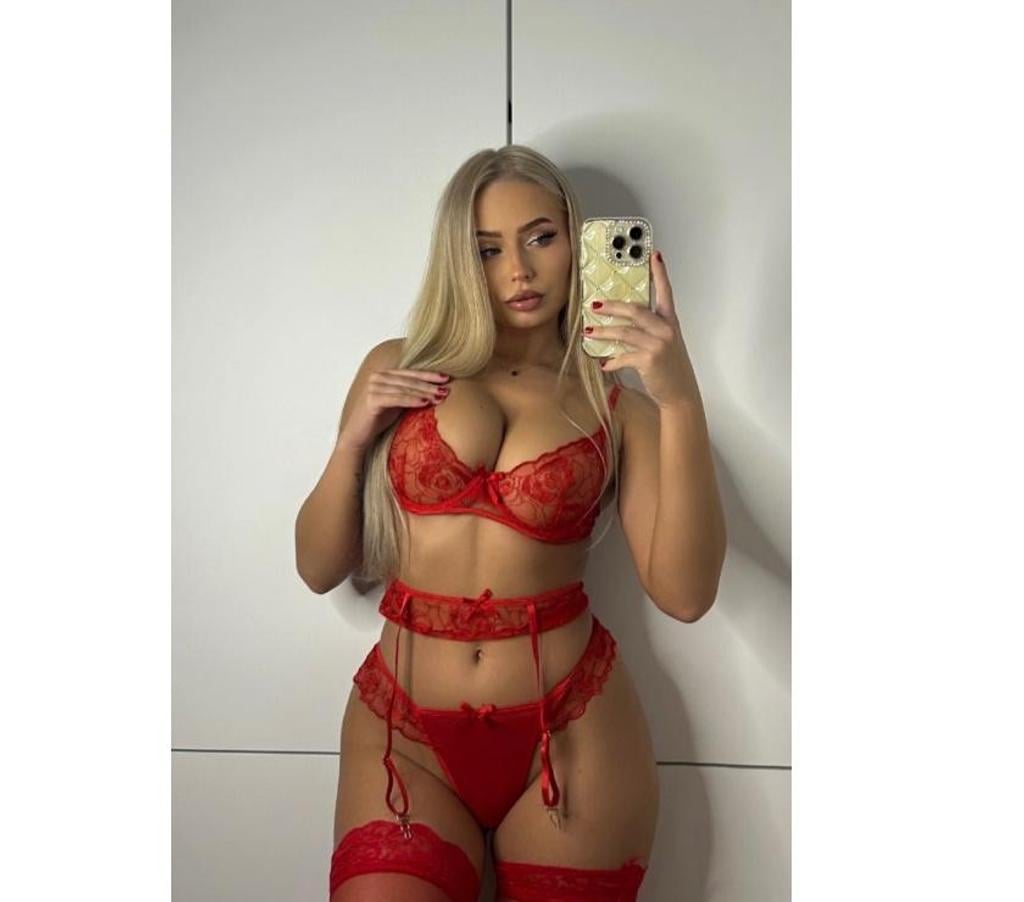 Escorts Kent Gravesham - Photos for BLONDE VIP LEXY 🖤Only OUTCALLS🖤