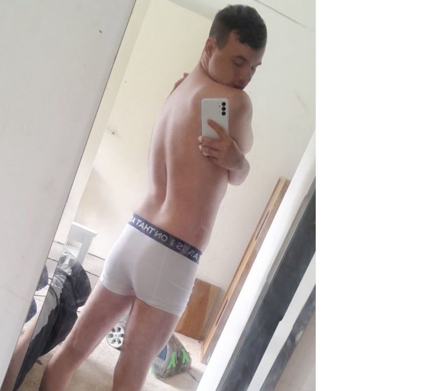  Gay massage Merseyside Wirral - Photos for Dylan lad with a BF