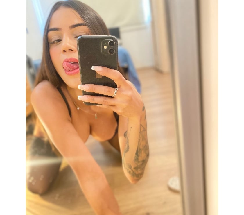  Escorts Canary Wharf East London - Photos for Anitta so sweet 💓