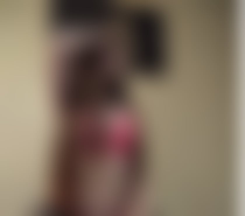 Escorts Merseyside Liverpool - Photos for New here call me now! Hot and sexy curby lady