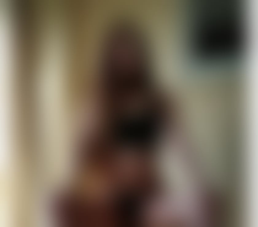 Escorts Merseyside Liverpool - Photos for New here call me now! Hot and sexy curby lady