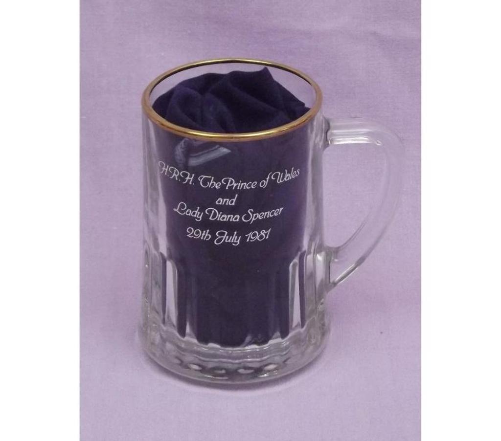 Miscellaneous West London Hillingdon - Photos for Royal Wedding of Charles & Diana 1981 tankard.
