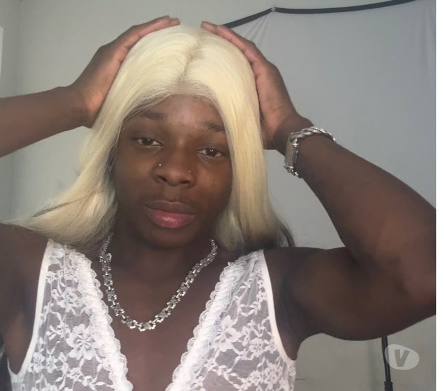 Gay massage North West London Great Portland Street - North West London - Photos for Petite discreet FemBoy. AVAILABLE NOW!!!k lol